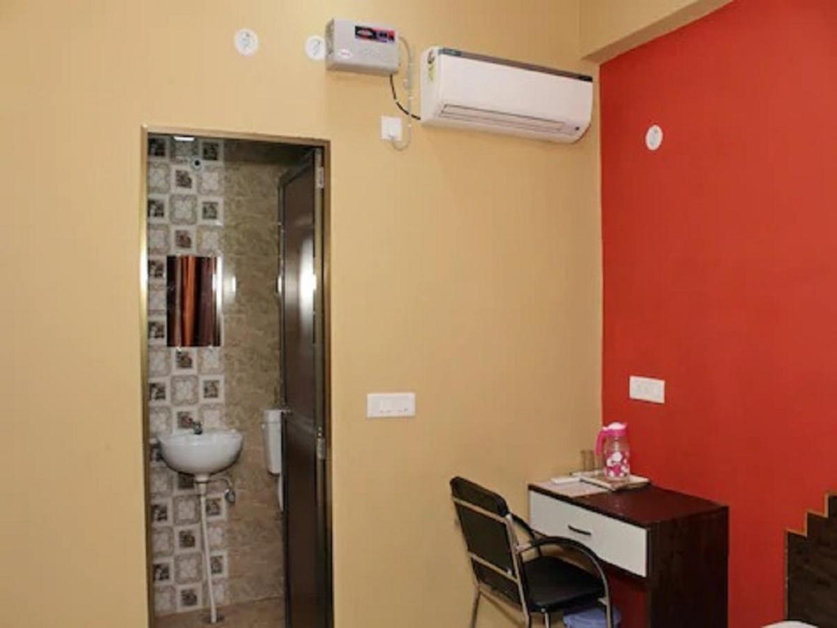 Hotel Kashi Varanasi Exterior photo